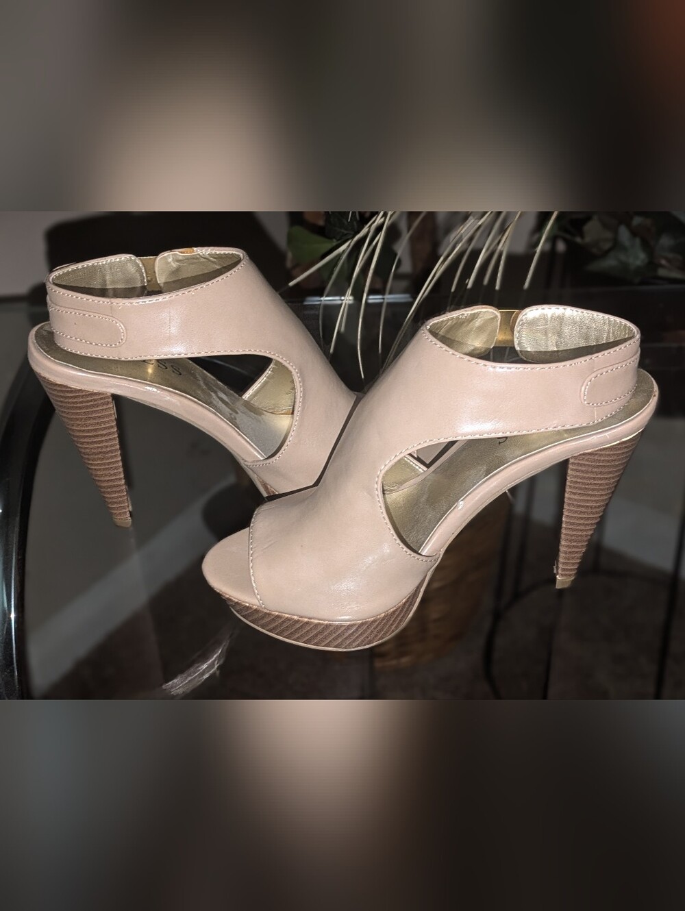 💥FINAL💥Guess Nude Peep-Toe High Heel Sandals